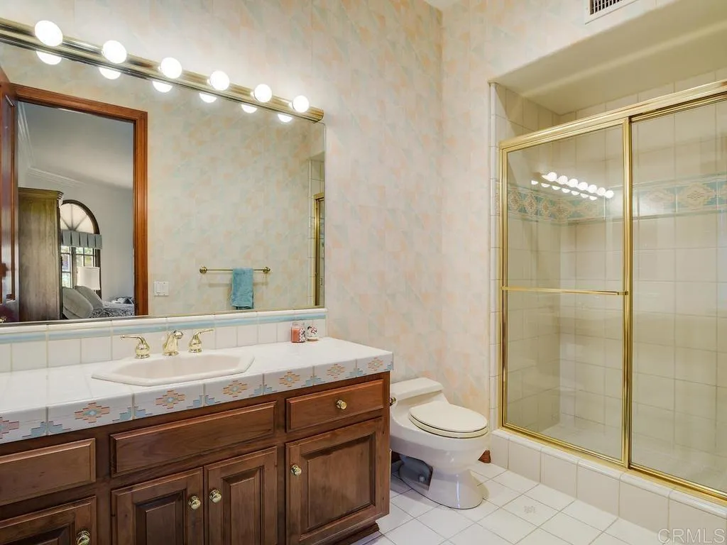 https://cdn.realtyfeed.com/cdn/127/306727647/cfa6045c7c455a48ee7b0674005211a3.webp
