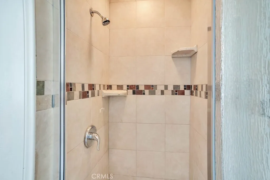 https://cdn.realtyfeed.com/cdn/127/306727676/49d0515d92fd271f7db348dca4bf213d.webp