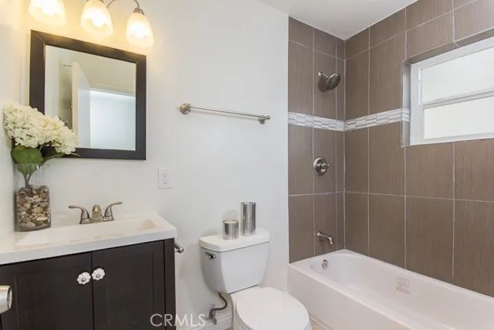 https://cdn.realtyfeed.com/cdn/127/306727676/4c5ab347bc58f6a796c55b86535d2216.webp