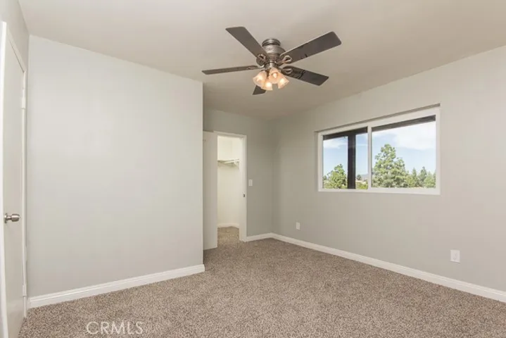 https://cdn.realtyfeed.com/cdn/127/306727676/4f3fec9bc97d80157700389bb7caecd5.webp