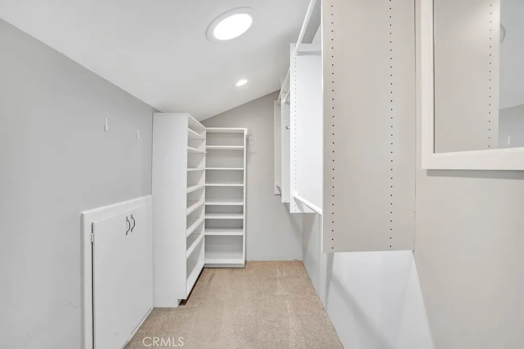 https://cdn.realtyfeed.com/cdn/127/306727676/c25d3acf225421b5af4b1379d9496889.webp