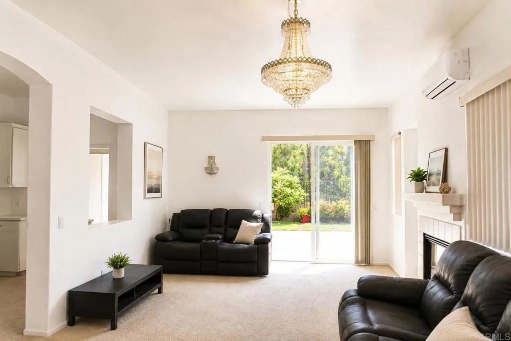 https://cdn.realtyfeed.com/cdn/127/306727708/51283086bcea16adc0550842a5ae9721.webp