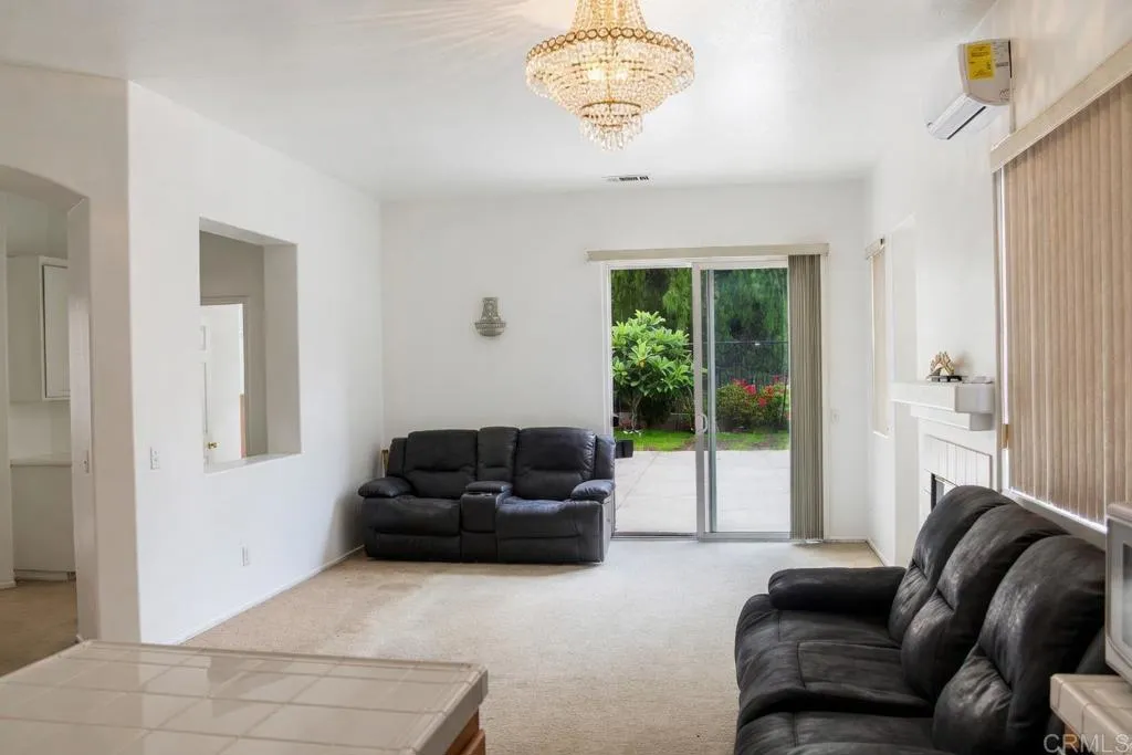 https://cdn.realtyfeed.com/cdn/127/306727708/c106905a240e9855cfacb7038273c8c8.webp