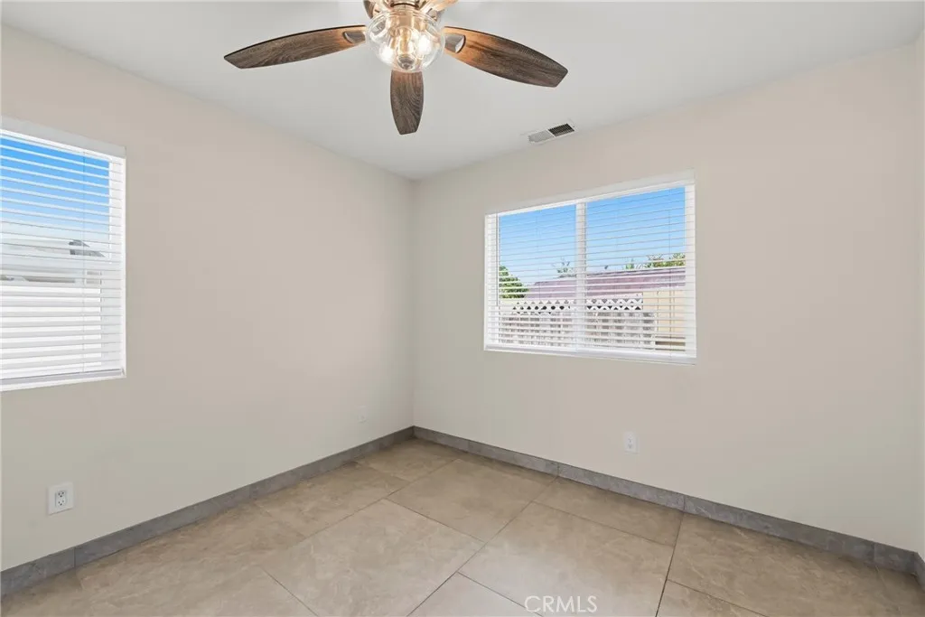 https://cdn.realtyfeed.com/cdn/127/306727759/a2717c188326d7514b9bcc5678daa78a.webp