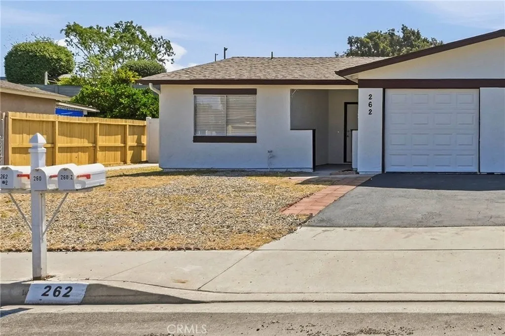 https://cdn.realtyfeed.com/cdn/127/306727759/c534152881cf477770b6ad6cef18c4eb.webp