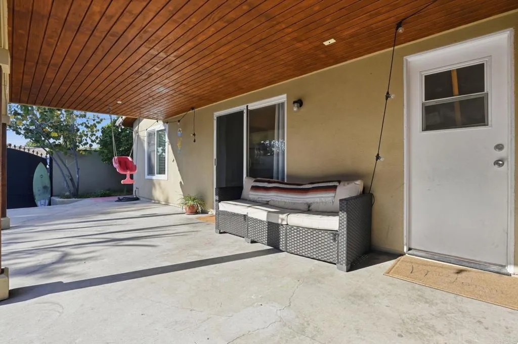https://cdn.realtyfeed.com/cdn/127/306727773/9f69557834b9b3f84a6ddb041e1568eb.webp