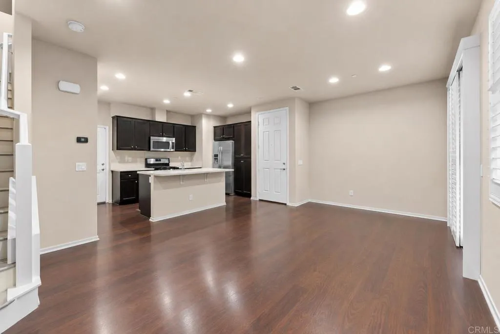 https://cdn.realtyfeed.com/cdn/127/306727786/0b85ef1751aadedd989bd31e0e03fe9f.webp