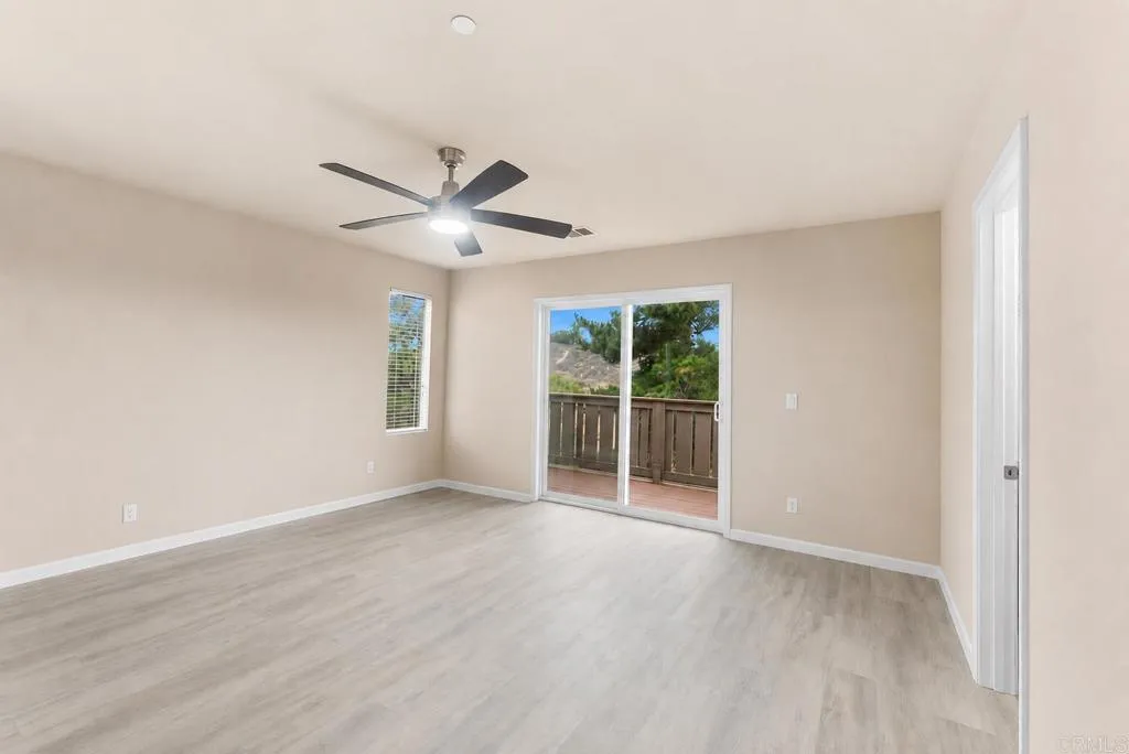 https://cdn.realtyfeed.com/cdn/127/306727786/49fd2c9bdab5520a0d2f5de1e5ea2665.webp