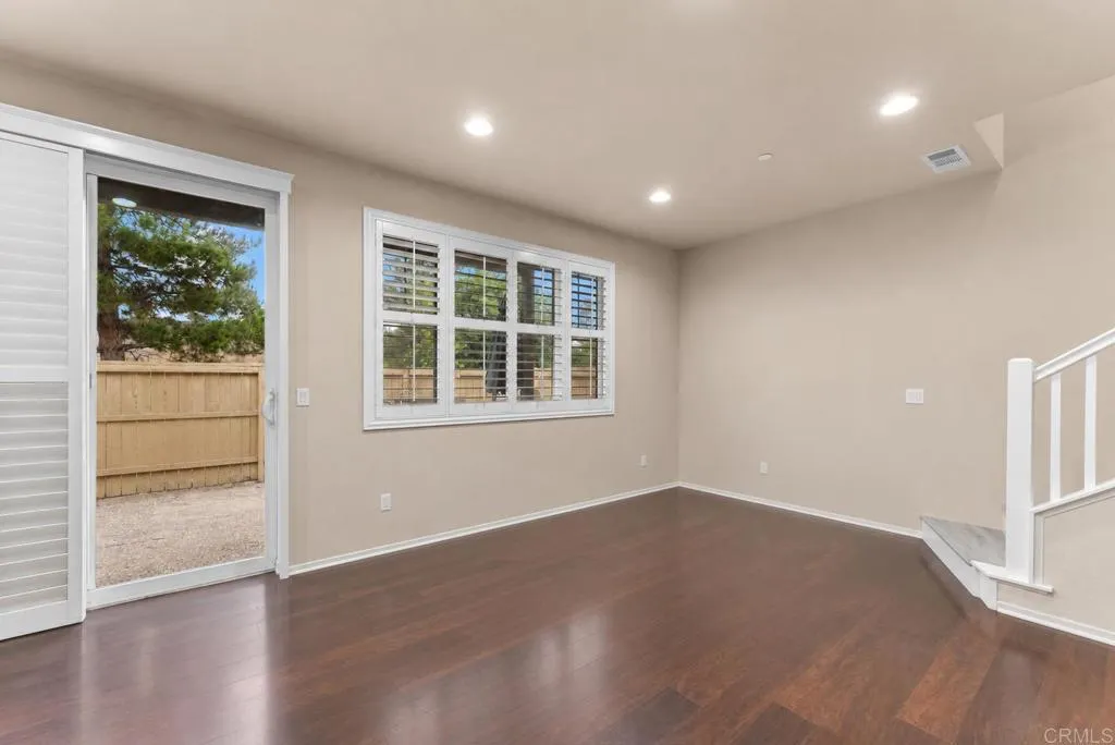 https://cdn.realtyfeed.com/cdn/127/306727786/840c5b5563a58c7a98b4babe34bc6b83.webp