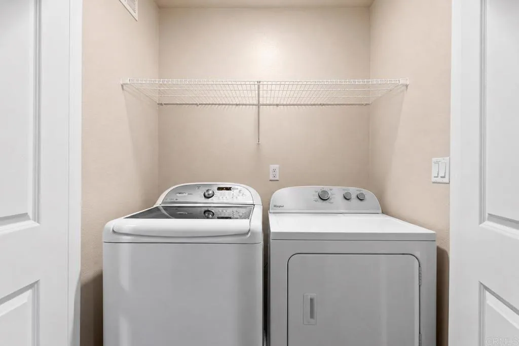 https://cdn.realtyfeed.com/cdn/127/306727786/afeb736d765e7df6e7ccbef0e42188ab.webp