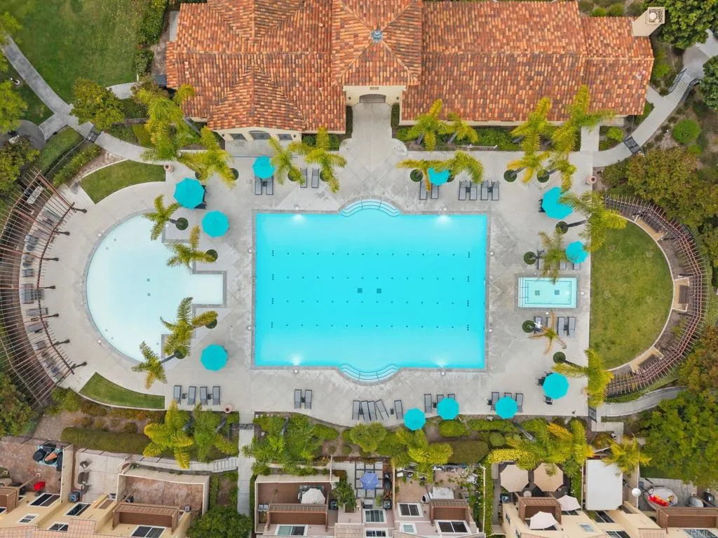 https://cdn.realtyfeed.com/cdn/127/306727786/b9edbddae8726d26cf55340159dd702e.webp