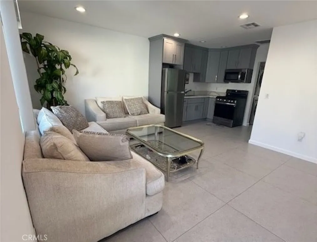 North Hollywood, CA 91605