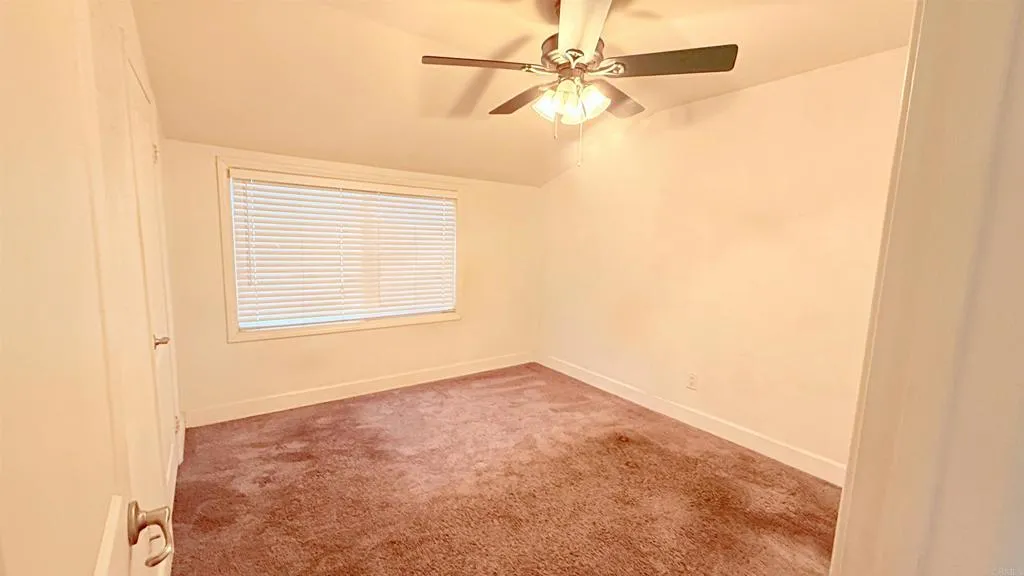 https://cdn.realtyfeed.com/cdn/127/306727845/3621ad2ca07c9f20950a307652b82c84.webp