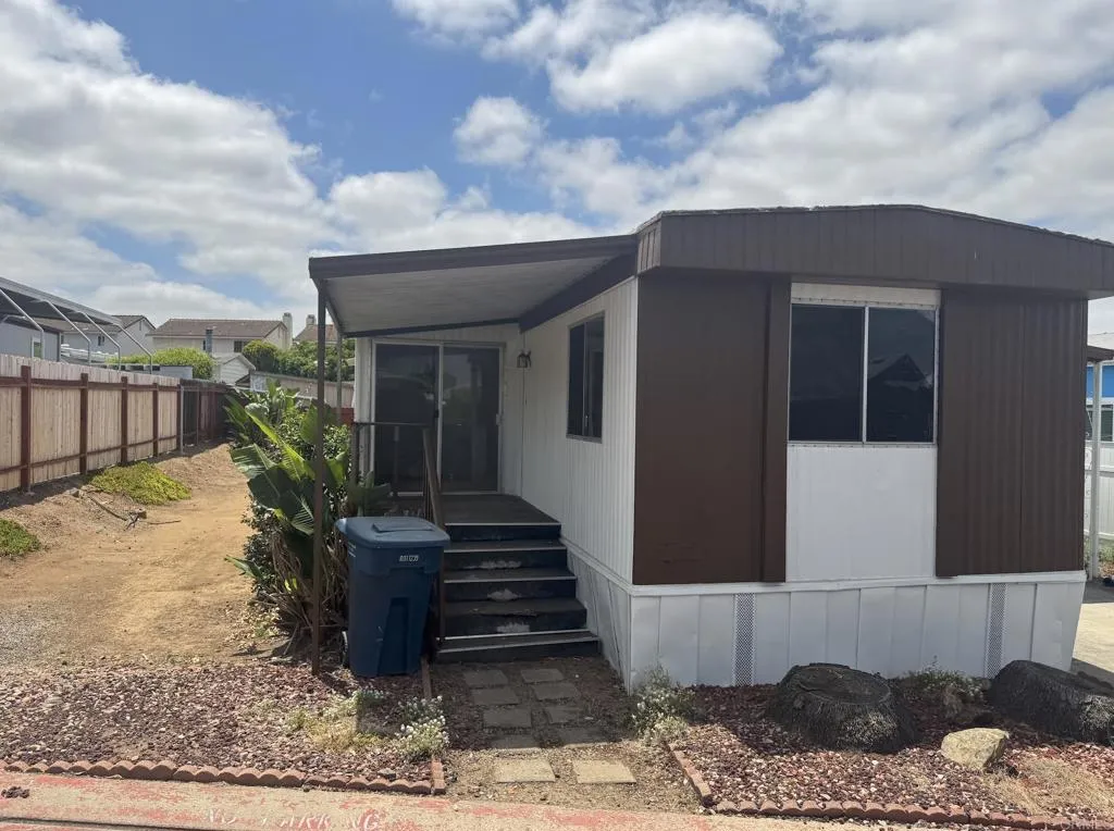 https://cdn.realtyfeed.com/cdn/127/306727912/22c90d649493847ad72ef6deb4cf25b8.webp