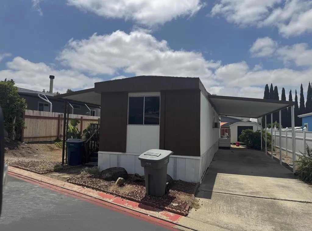 https://cdn.realtyfeed.com/cdn/127/306727912/b5a03b71410c3e7148af18e2aa354abb.webp