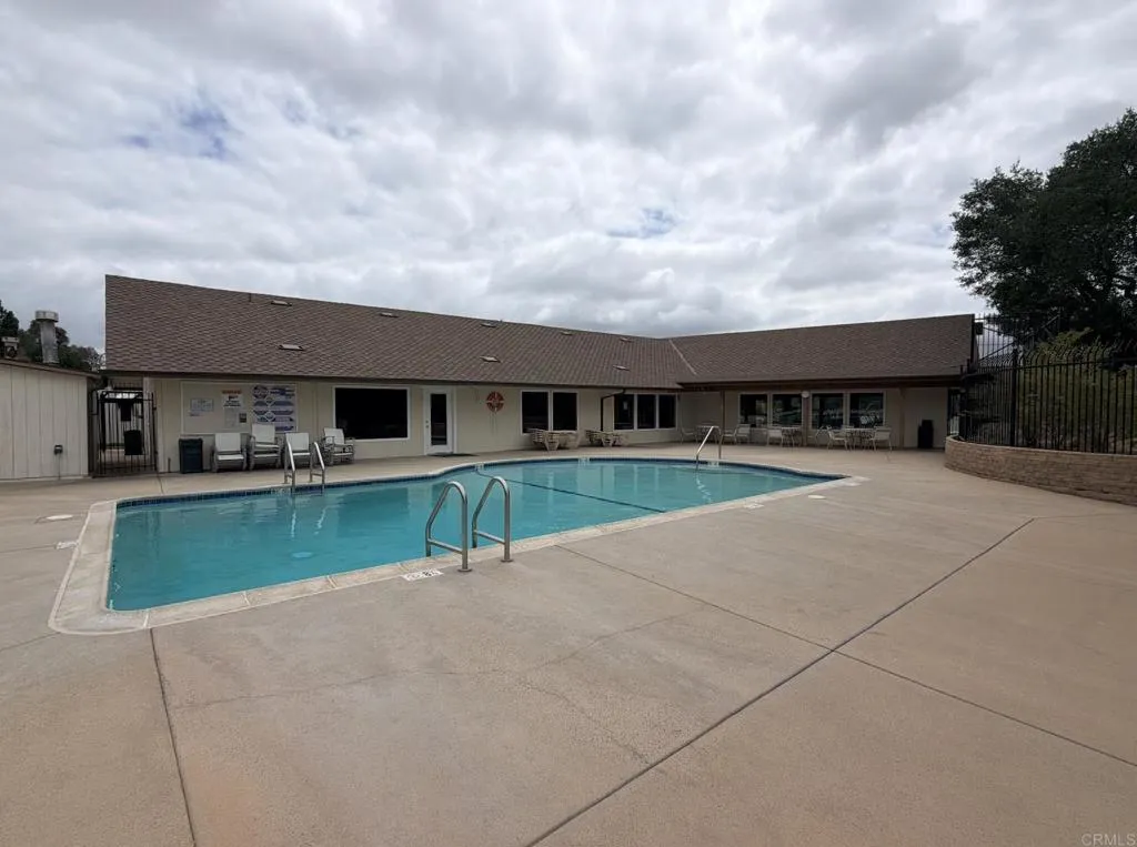https://cdn.realtyfeed.com/cdn/127/306727912/ff9a29b553c820178685eb4ca0694860.webp
