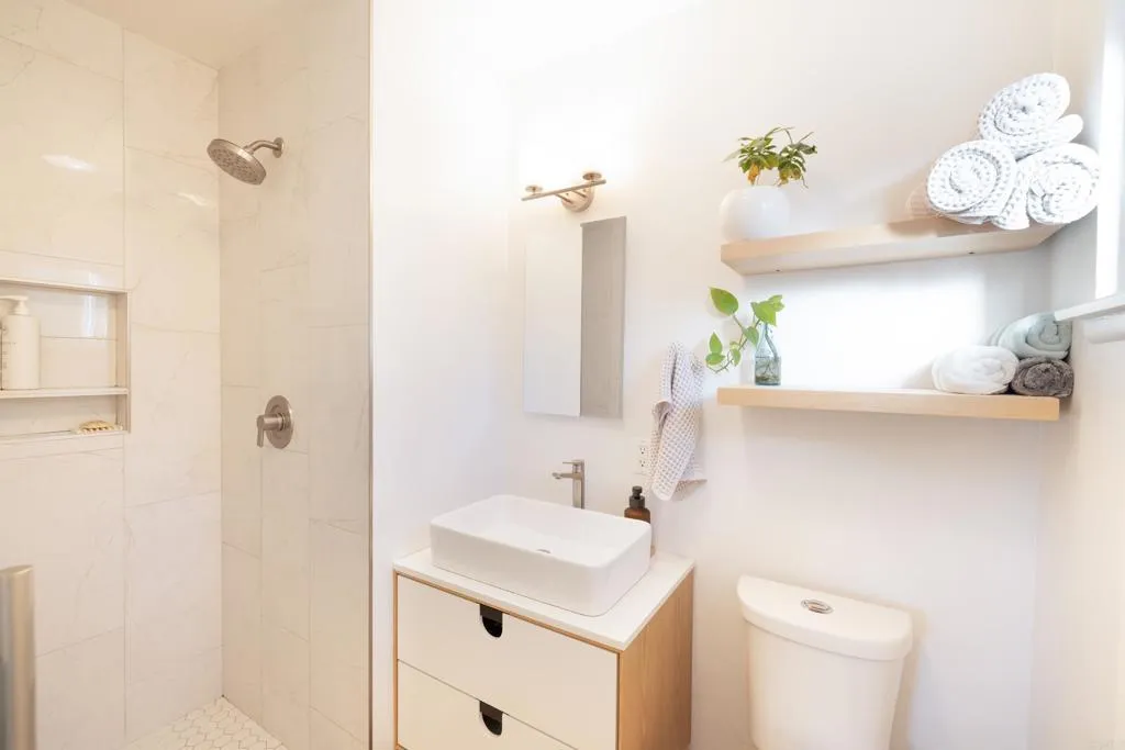 https://cdn.realtyfeed.com/cdn/127/306728060/371c8d84365de4b6398d87e7b7d18835.webp