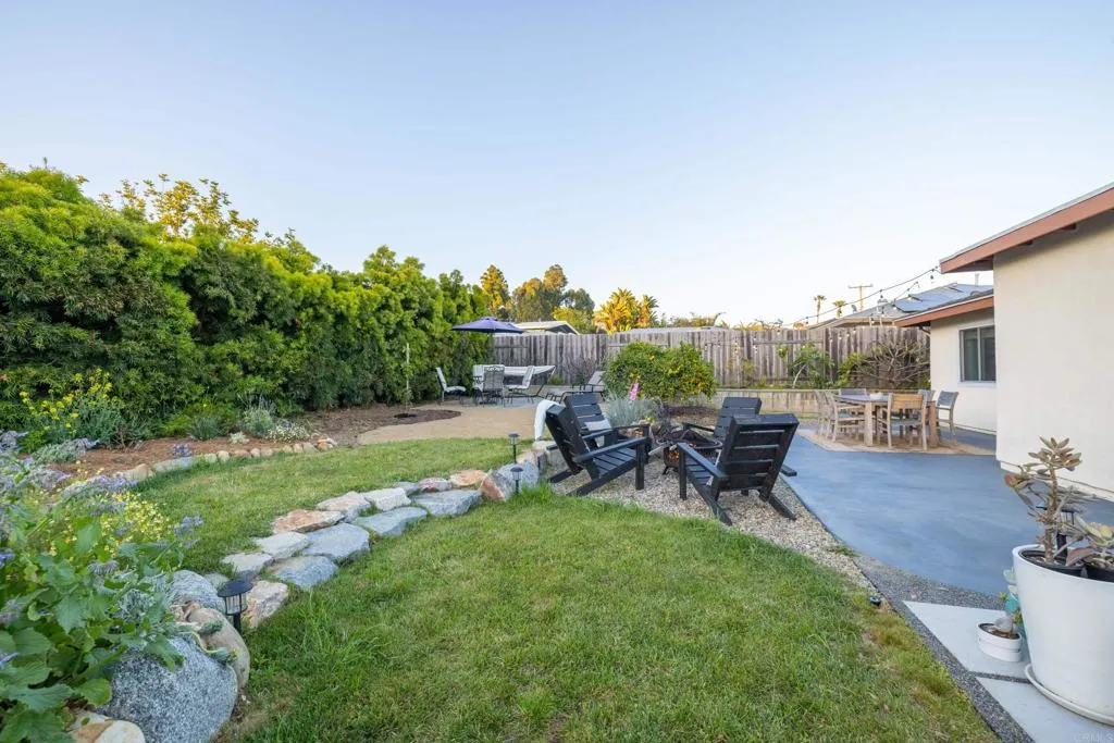 https://cdn.realtyfeed.com/cdn/127/306728060/d328b5b06f6314fed1a565e0f2691552.webp