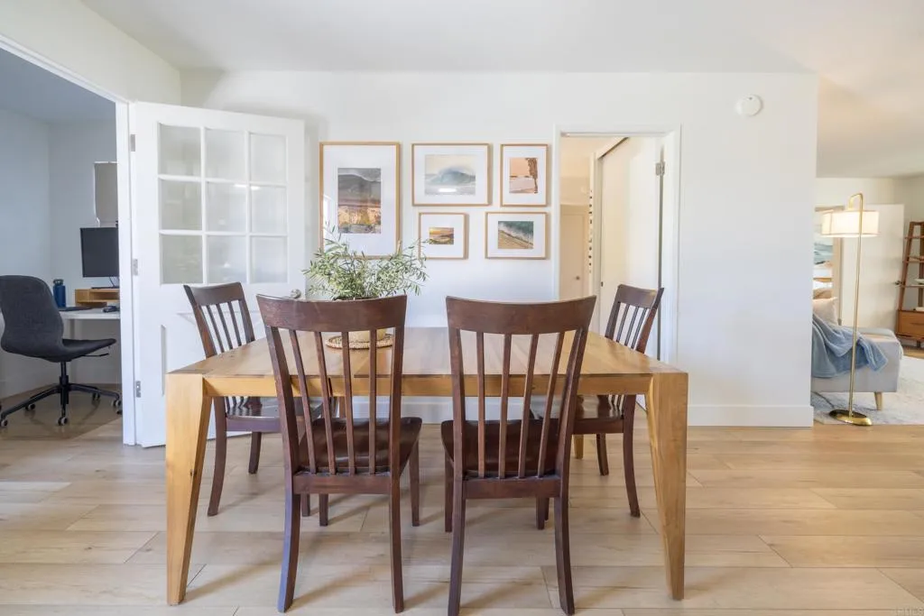 https://cdn.realtyfeed.com/cdn/127/306728060/edde6f92c89be6a95a6228cf92808bb1.webp