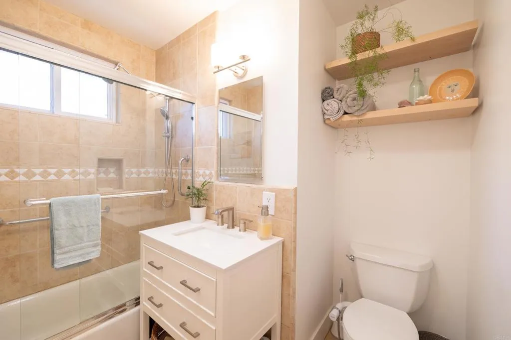 https://cdn.realtyfeed.com/cdn/127/306728060/fd5eebf7d8b178f1b0257f7c56b66f51.webp