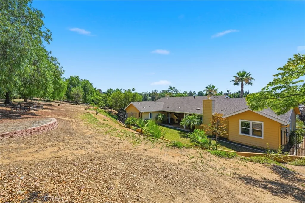 https://cdn.realtyfeed.com/cdn/127/306728087/05bac7b4af15e7e1dee0dc27f93f57af.webp