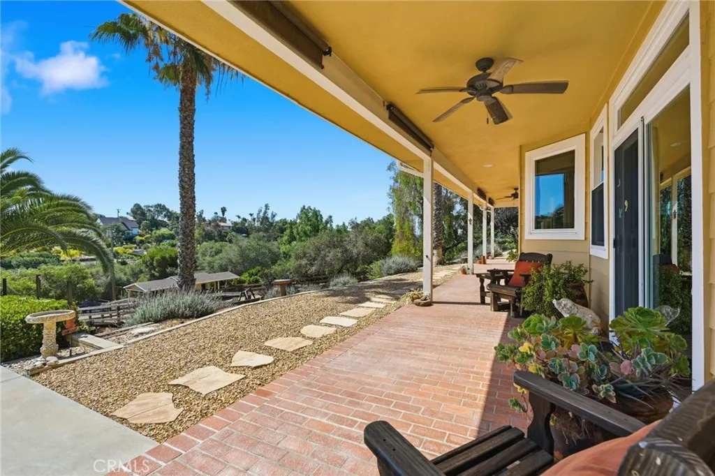 https://cdn.realtyfeed.com/cdn/127/306728087/2b1d27301a9e8ed487da242dc9f880ef.webp