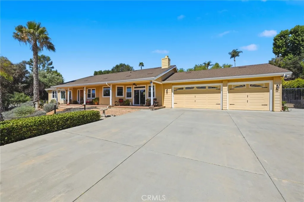 https://cdn.realtyfeed.com/cdn/127/306728087/31c0962c22daf0b4d01ad476d9ef4193.webp
