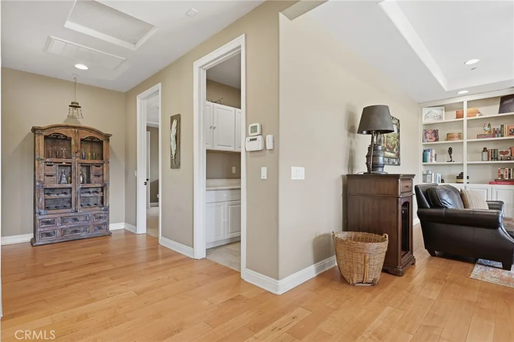 https://cdn.realtyfeed.com/cdn/127/306728087/44e00cdf567ea08bc311d7dc0352460e.webp