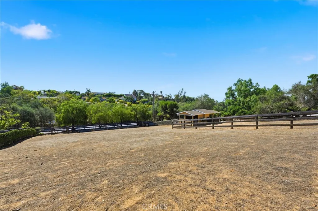 https://cdn.realtyfeed.com/cdn/127/306728087/4d9c7f9f852779e9450d11839631654c.webp