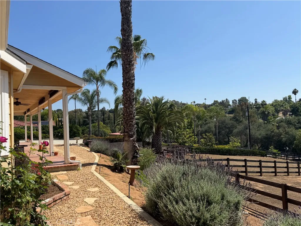 https://cdn.realtyfeed.com/cdn/127/306728087/67c0140366a5d7bb4e2e2017d64d0764.webp