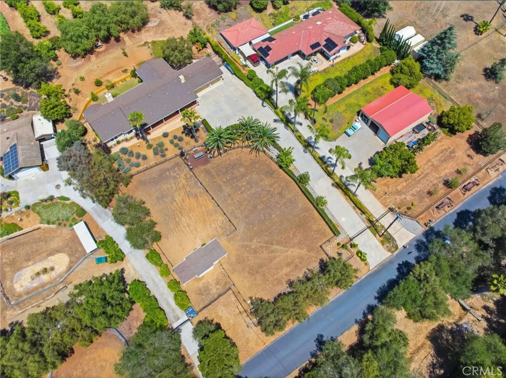 https://cdn.realtyfeed.com/cdn/127/306728087/68cbdfa36ce9f24629a4e75e6d1b0dd8.webp
