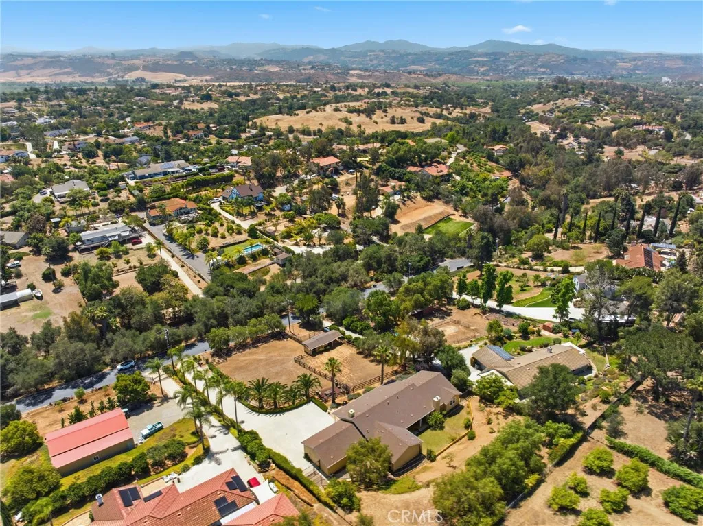 https://cdn.realtyfeed.com/cdn/127/306728087/6db20dfb699242d7452ec6d26f40fa63.webp
