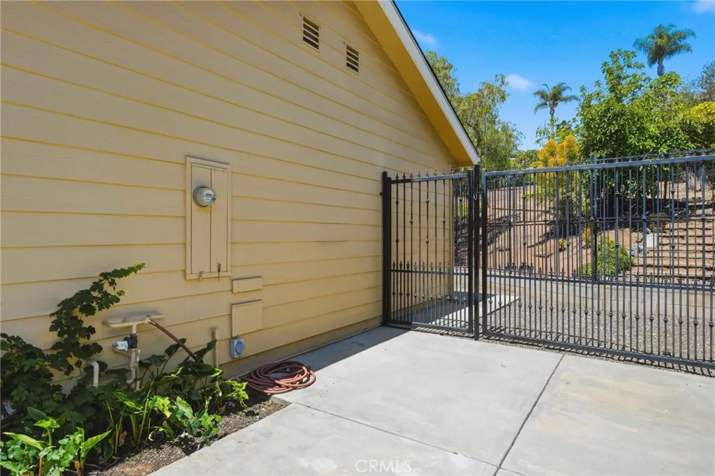 https://cdn.realtyfeed.com/cdn/127/306728087/8dc68551e02c253e1a8653146421de1a.webp