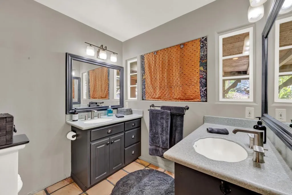 https://cdn.realtyfeed.com/cdn/127/306728094/02a03bae5e0f6863a7a757c5edafe85d.webp