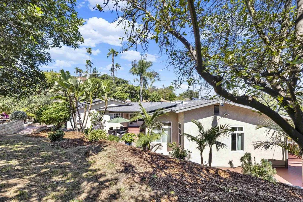 https://cdn.realtyfeed.com/cdn/127/306728094/12fb5fa757026905d660eb1cc8f64599.webp