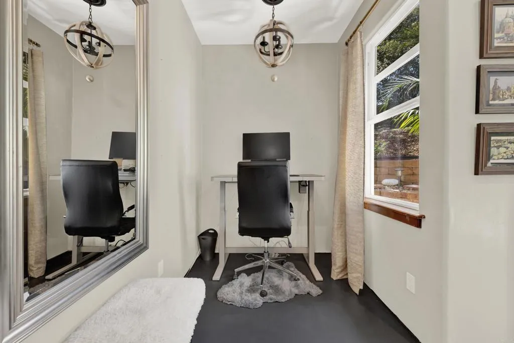 https://cdn.realtyfeed.com/cdn/127/306728094/90138fb66718ca6dc94a3265cfa8a38e.webp