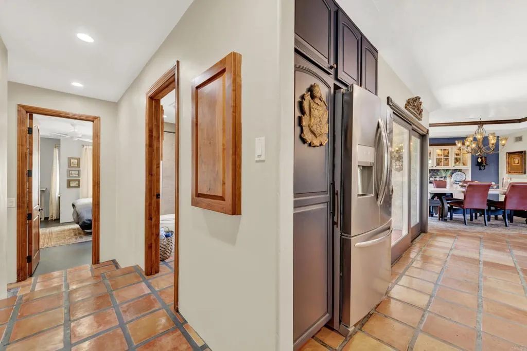 https://cdn.realtyfeed.com/cdn/127/306728094/cea6cec81a6ed1ba685066582aa0adaf.webp
