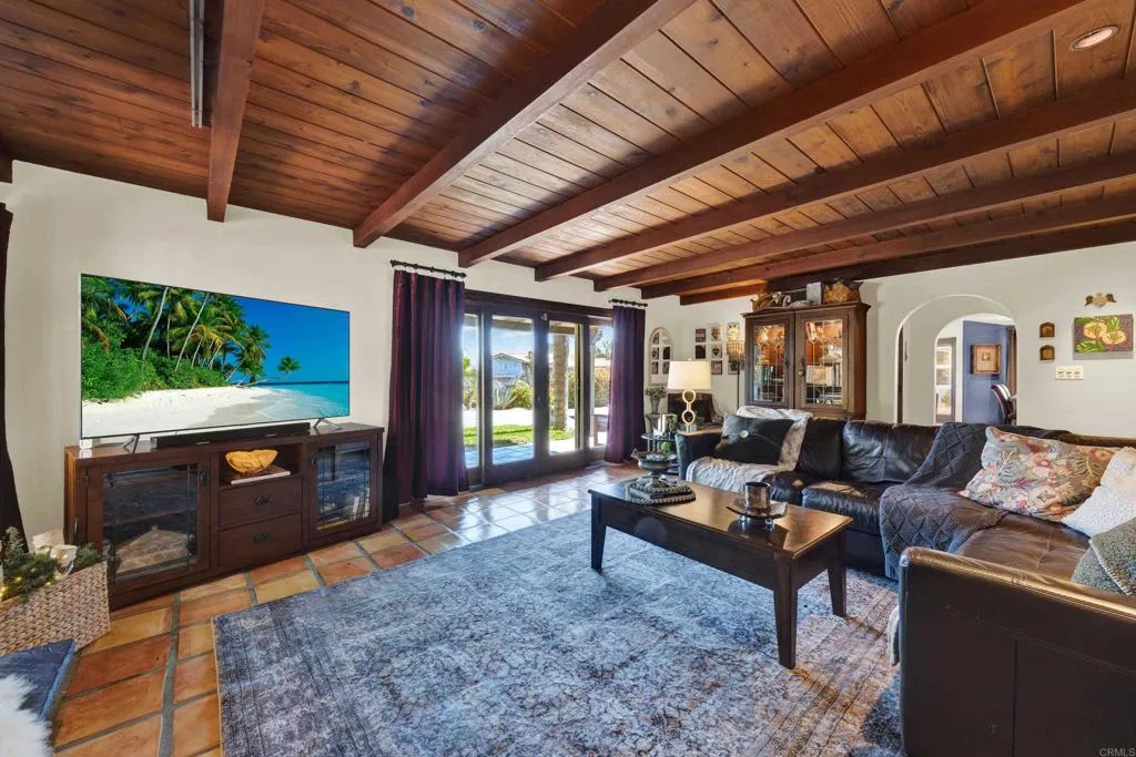 https://cdn.realtyfeed.com/cdn/127/306728094/dc742b5376116ea1897cc84f96bff85f.webp