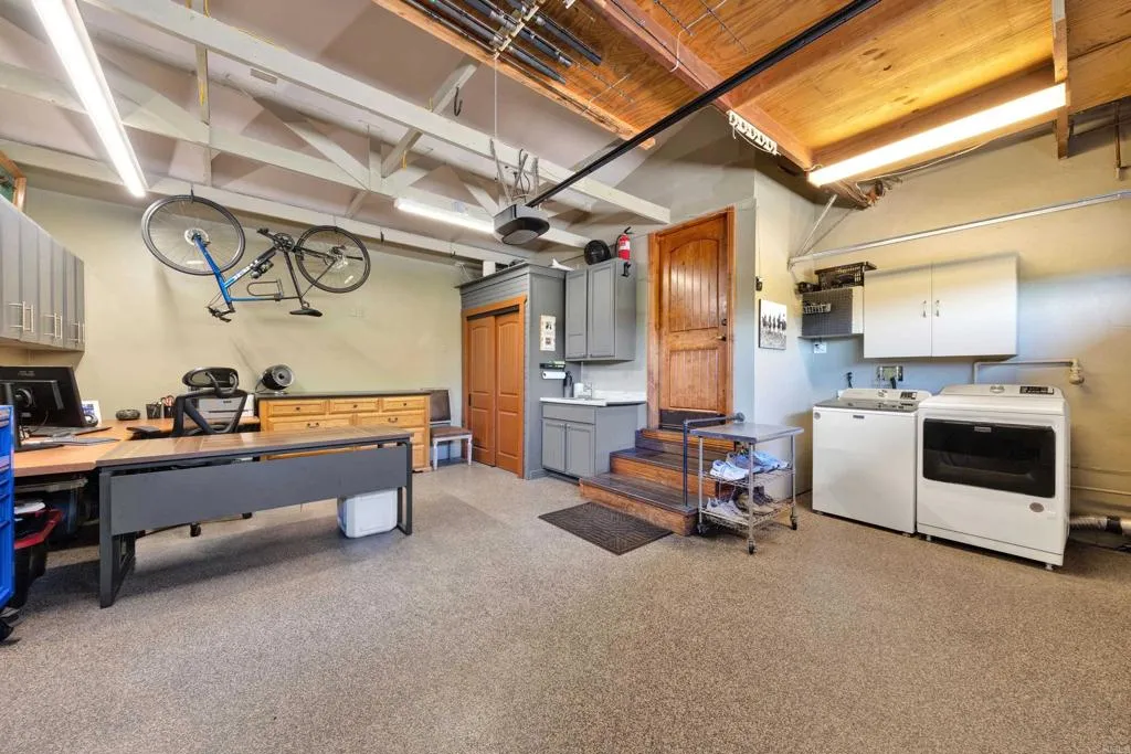 https://cdn.realtyfeed.com/cdn/127/306728094/f1524d78ed0dada1ace07f3d21dd728c.webp