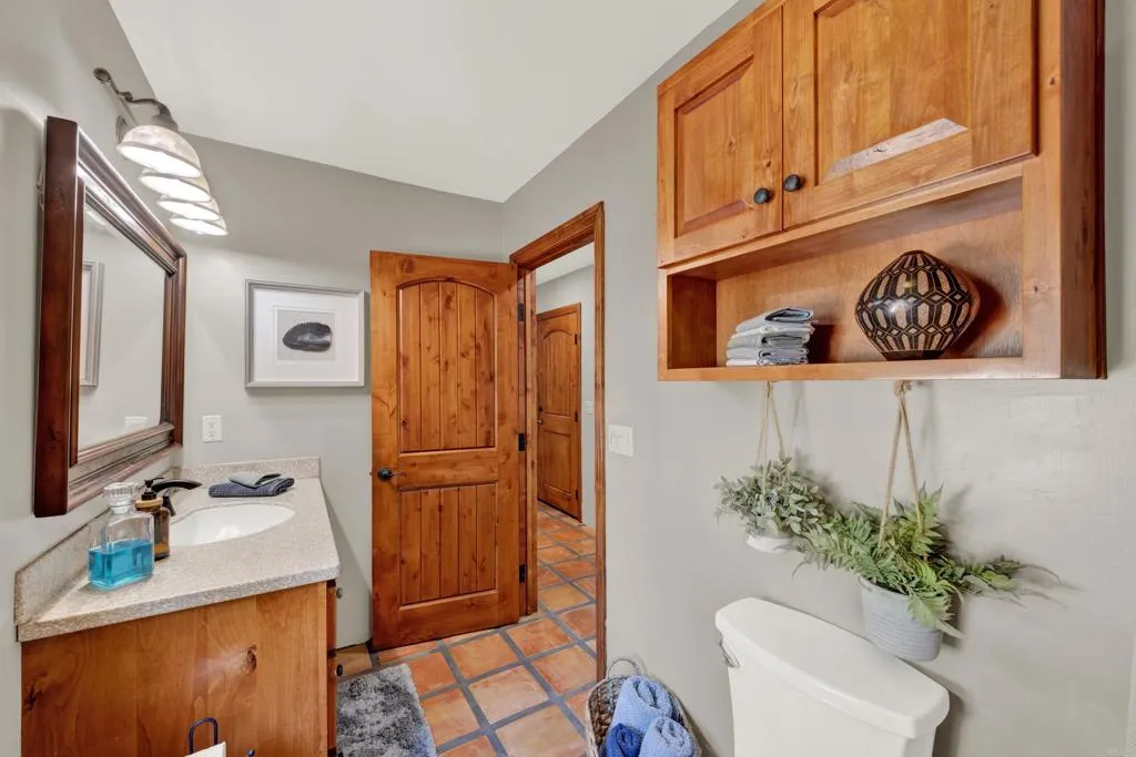 https://cdn.realtyfeed.com/cdn/127/306728094/f8f81937d20a47d8932287707392be04.webp