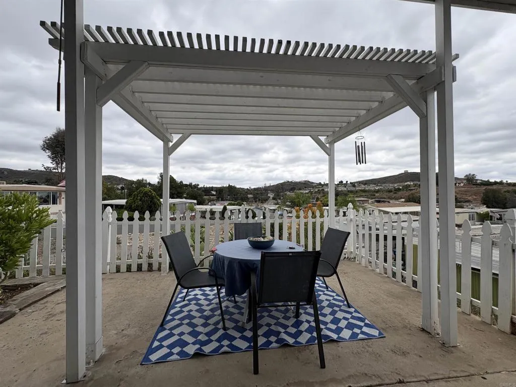 https://cdn.realtyfeed.com/cdn/127/306728113/2199efc68d60994ed52510baa967cfd6.webp