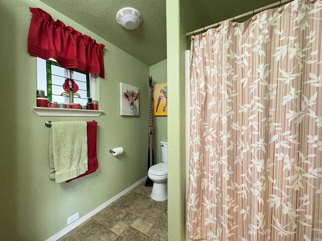 https://cdn.realtyfeed.com/cdn/127/306728113/37350a60e8c67d8cdf07d89fdd360c3c.webp
