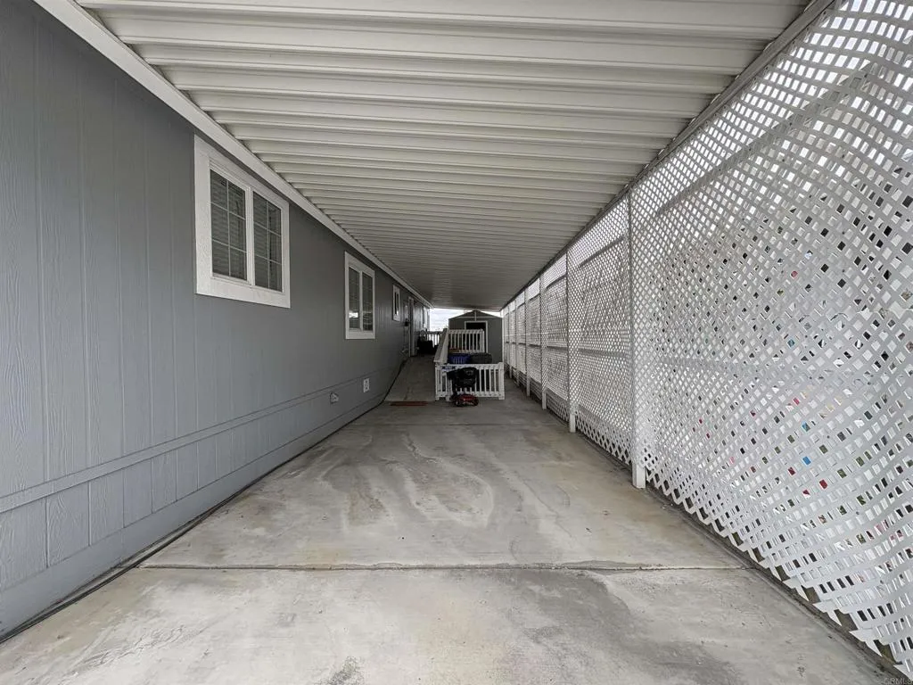 https://cdn.realtyfeed.com/cdn/127/306728113/3b8dadaaef5916d889467534f35b795c.webp