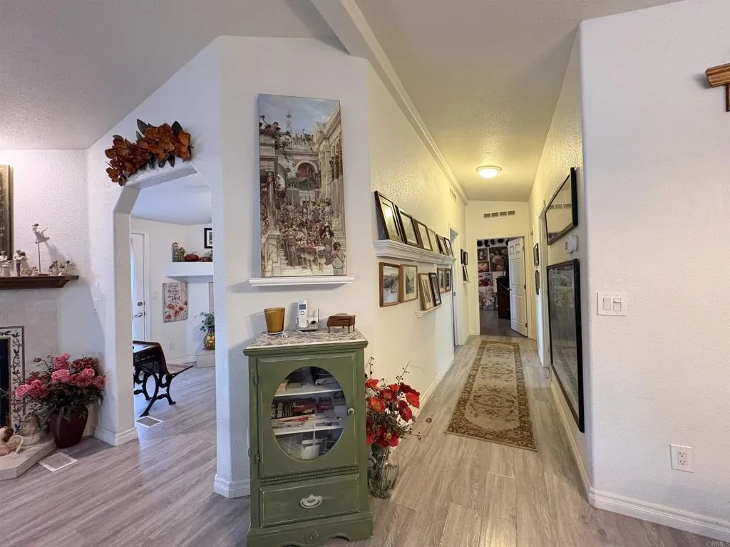 https://cdn.realtyfeed.com/cdn/127/306728113/3ca61b319e88d398d3b94ed414eb774b.webp