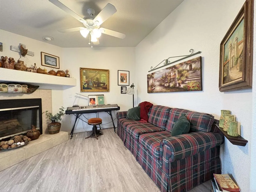 https://cdn.realtyfeed.com/cdn/127/306728113/44350f75611c557ff1ab1598c88a0878.webp