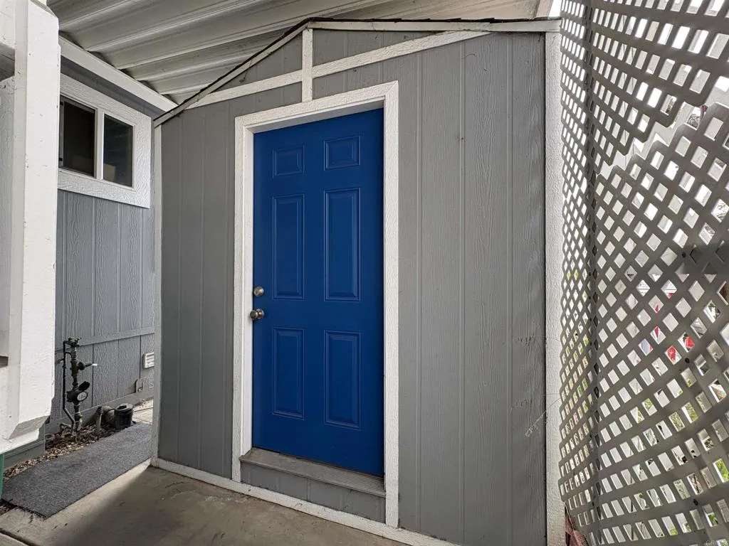 https://cdn.realtyfeed.com/cdn/127/306728113/9fe023c9c4eb1a861e58cd2013f5ca97.webp