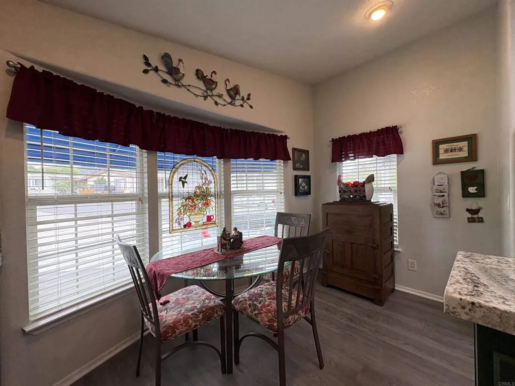 https://cdn.realtyfeed.com/cdn/127/306728113/c563cae7e6db7931e3dca4f45b5ff15b.webp