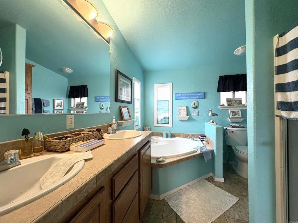 https://cdn.realtyfeed.com/cdn/127/306728113/ffb20a5166f4671cebdc6063da8a5128.webp