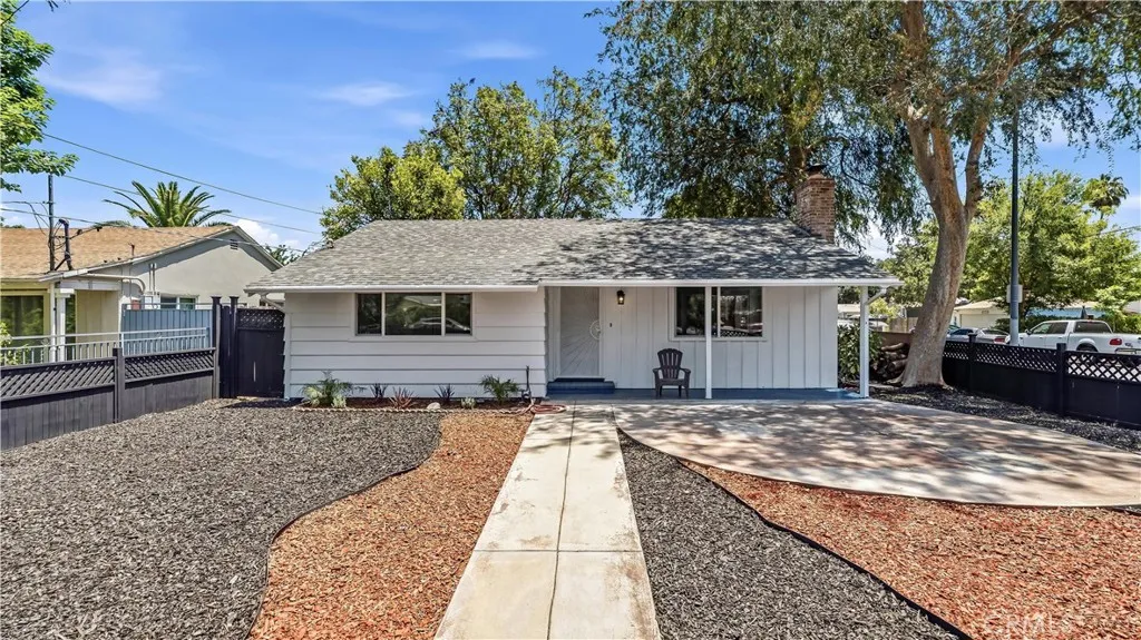 Canoga Park, CA 91303