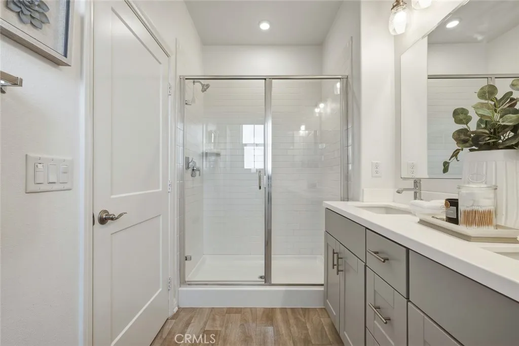 https://cdn.realtyfeed.com/cdn/127/306728145/11723441c4c17e650962f7cb72c05300.webp